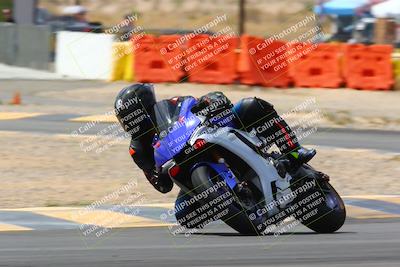 media/Apr-09-2022-SoCal Trackdays (Sat) [[c9e19a26ab]]/Turn 2 (1140am)/